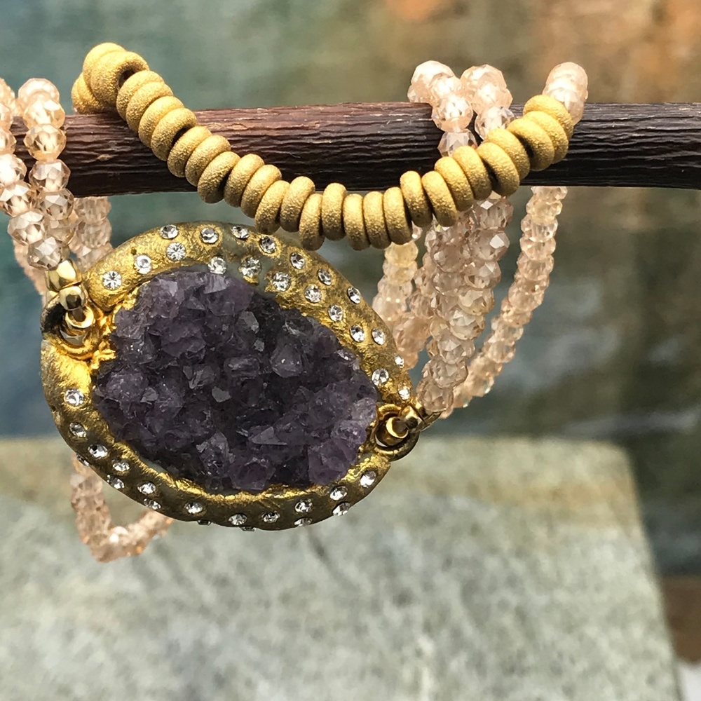 Handmade bracelet Amethyst druzy with crystals - Picture 2 of 5